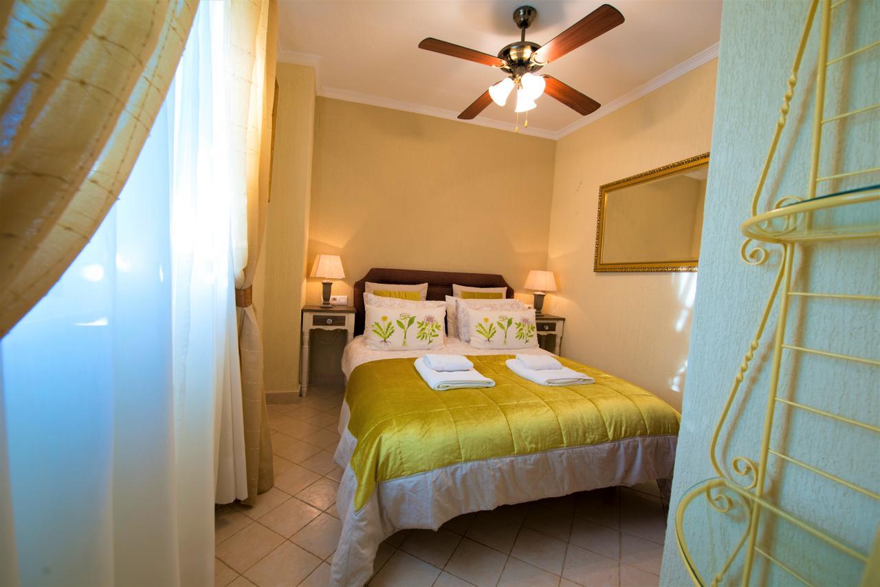 La Vista De Medina Studios & Apartments Экстерьер фото